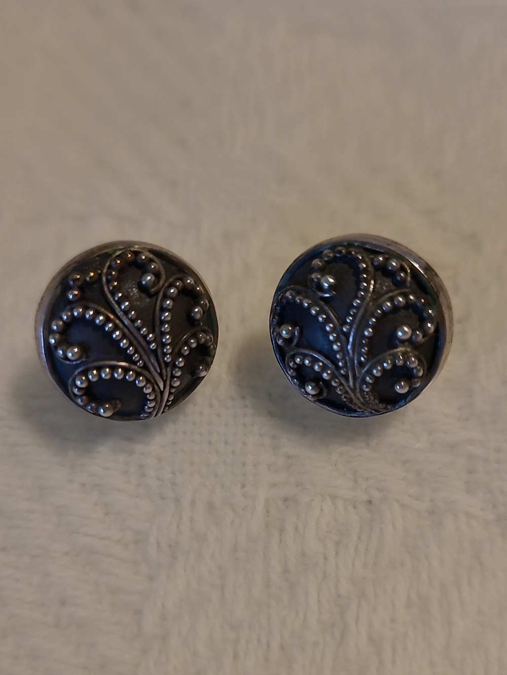 Lois Hill Classic Earrings
